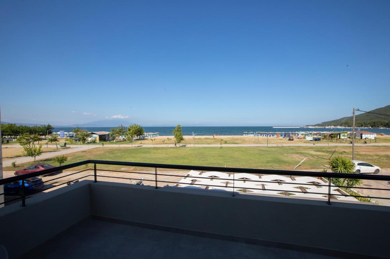 Allonda Seafront Experience Stavros  Exterior foto